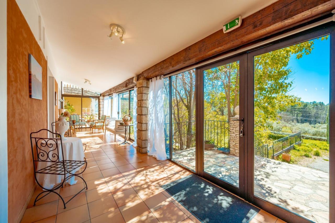 La Maison Du Rouge Gorge - Charmante Maison Climatisee Avec Piscine Pontevès Екстериор снимка